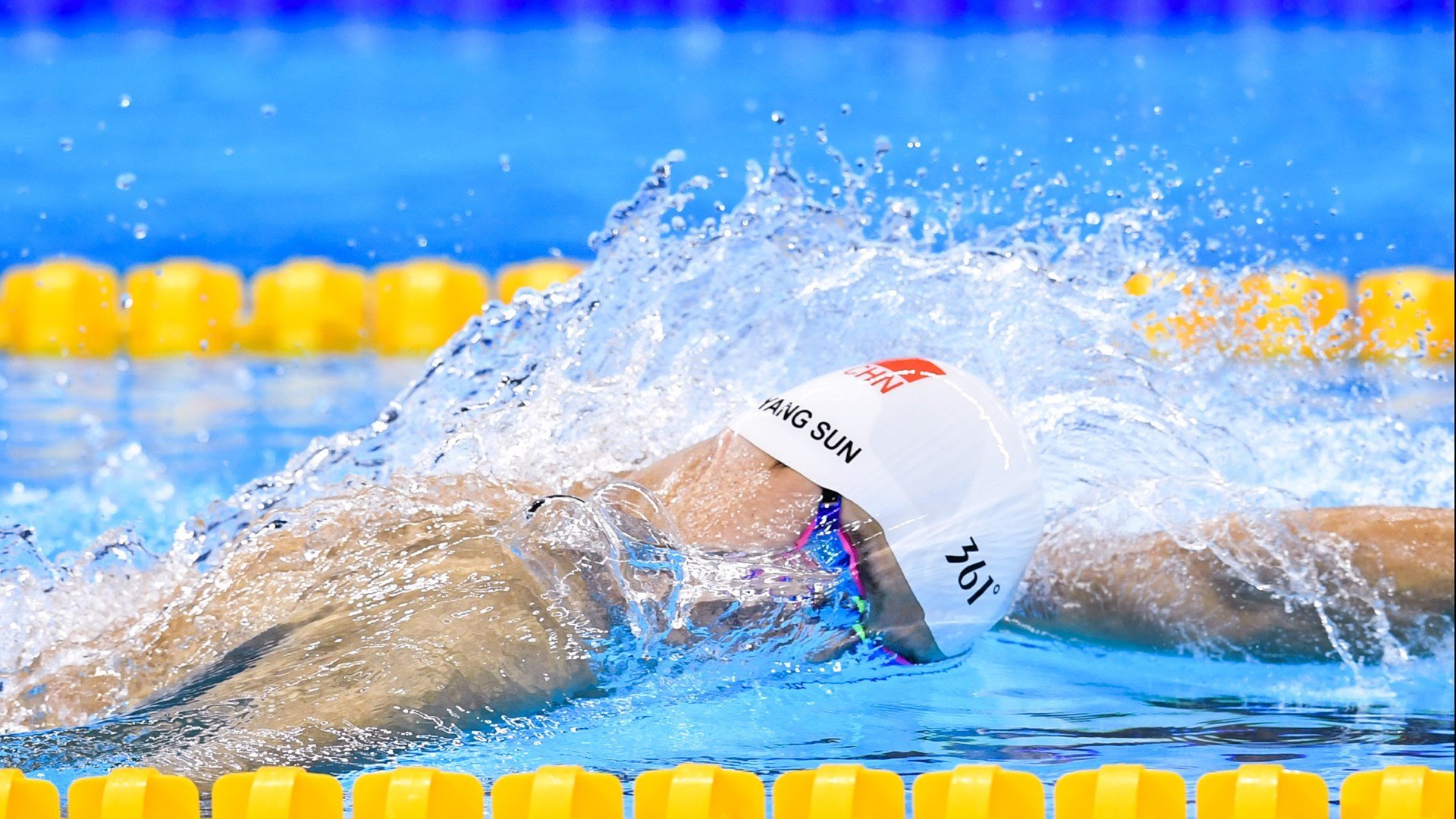 逆转“神话之夜”：那些激动人心的最震撼比赛瞬间，神话逆转结局怎么调属性